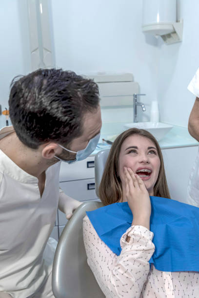 Best Weekend Emergency Dentist in Harwich Center, MA